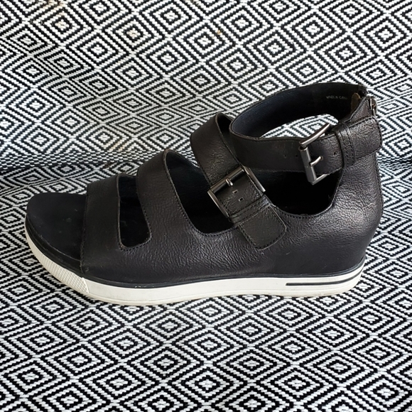 EILEEN FISHER sandals - Picture 2 of 6